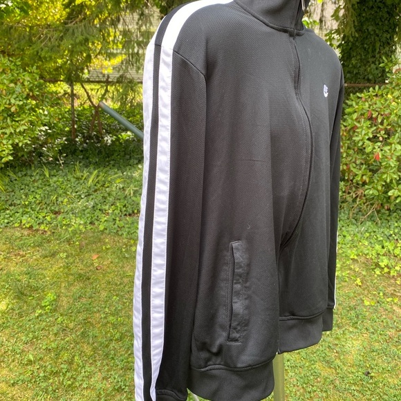 Nike Black Track Jacket - Picture 4 of 6